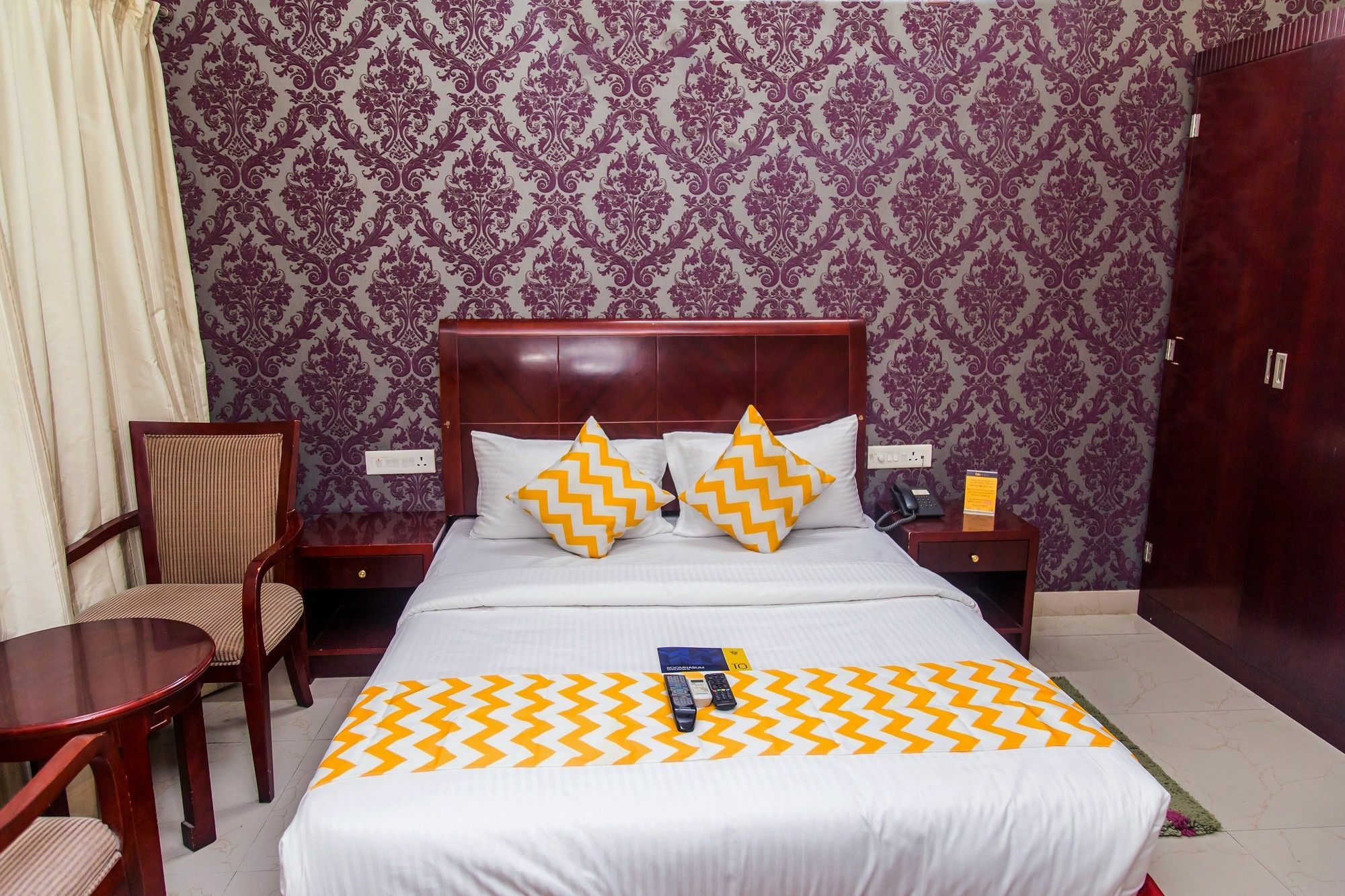 Fabexpress Oriental Suites III - Btm Mico Layout Bangalore Exterior foto
