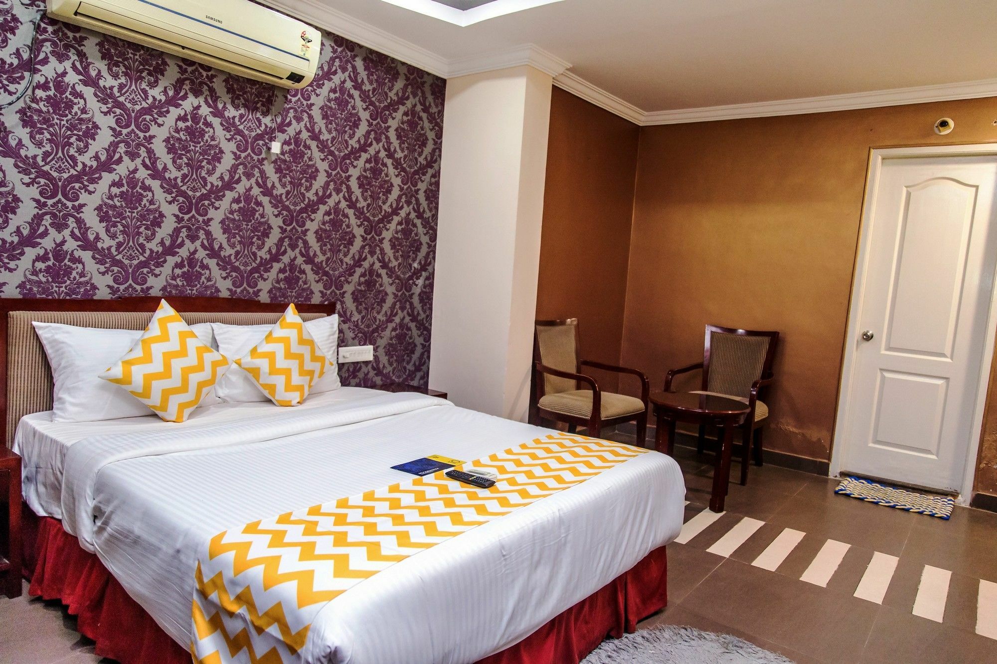 Fabexpress Oriental Suites III - Btm Mico Layout Bangalore Exterior foto